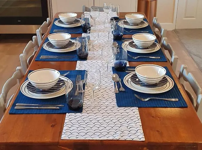 Lovely On Hadrians 12 Miles From *